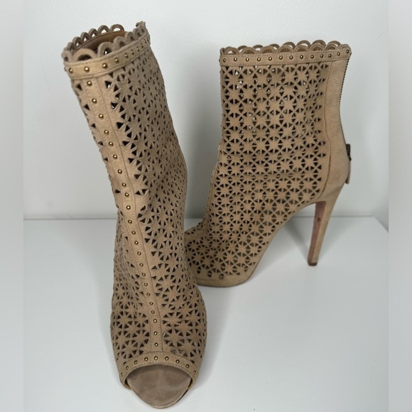 Prada Perforated Beige Suede Ankle Boots - Size 38.5 - Picture 1 of 7